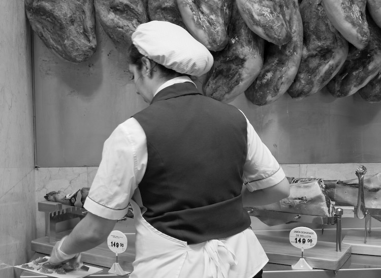 Buying ham at El Corte Ingles in Alicante