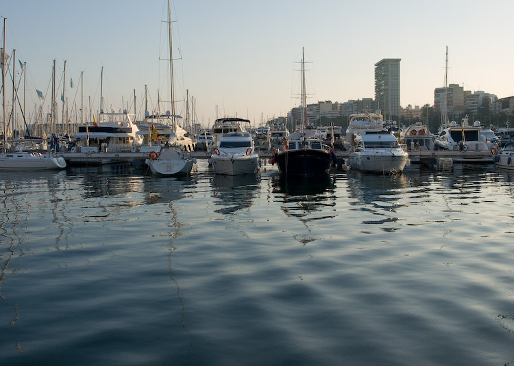 Yacht harbour
