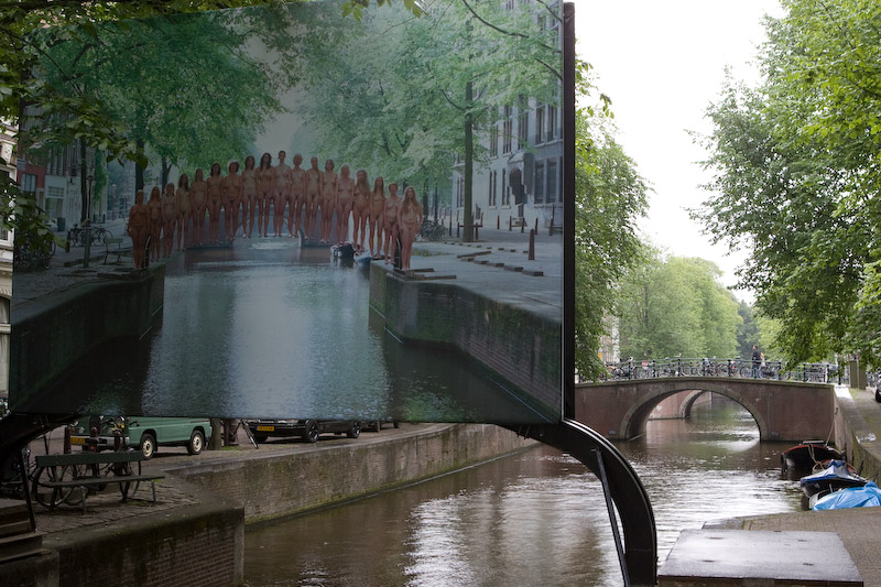 Spencer Tunick was recently in Amsterdam to do one of his large naked people shoots