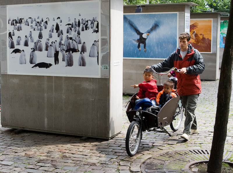 Another parent with children at the exhibition